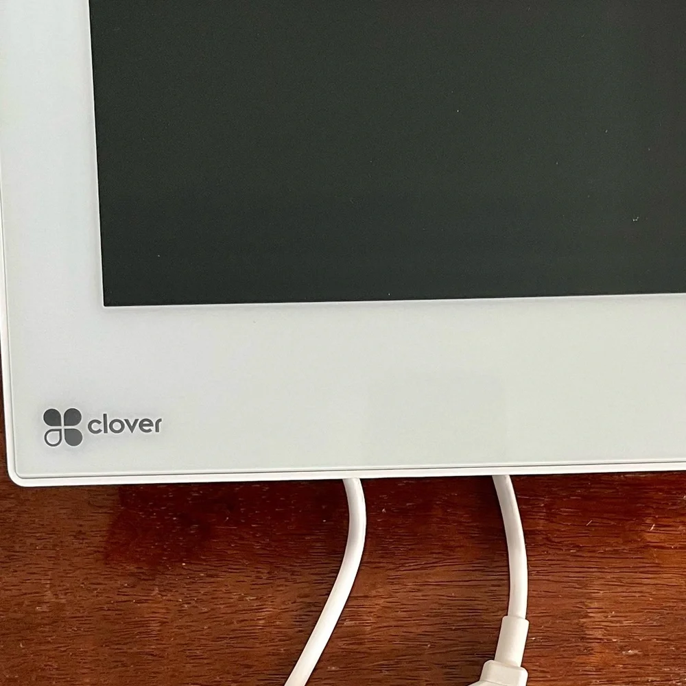 Clover Credit Card Processing Terminal - Picture 4 of 6